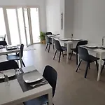 Serafini Couette-café